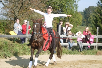 ..auf dem Sandplatz